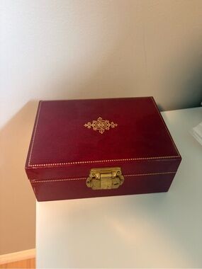 Vintage Jewelry Box